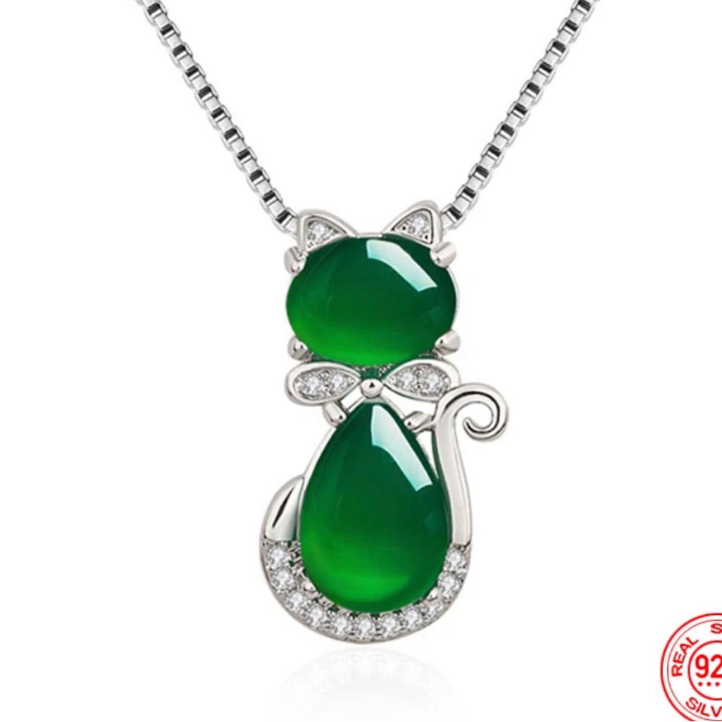 Silver Kitty Green Pendant Necklace 50$